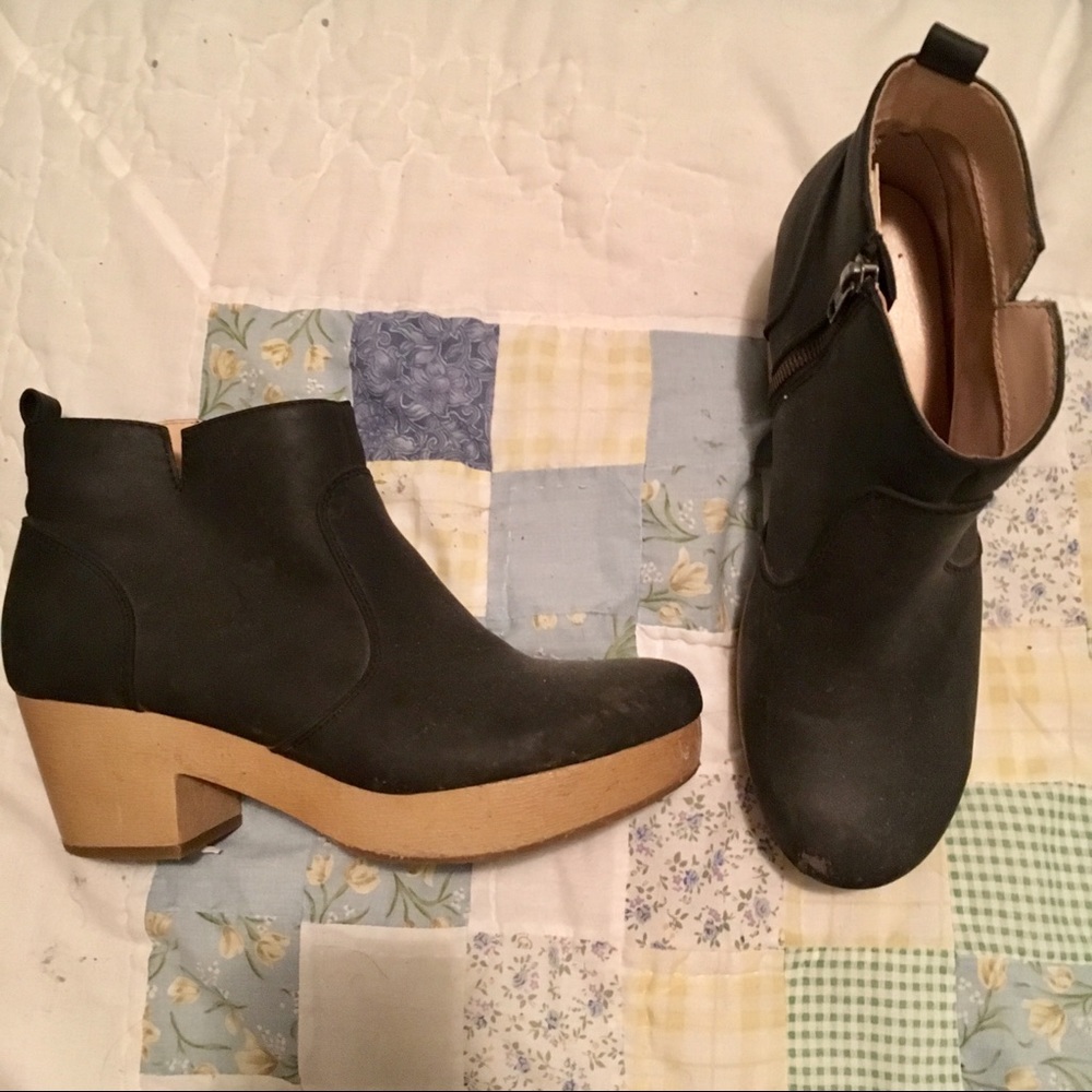 Old Navy Booties